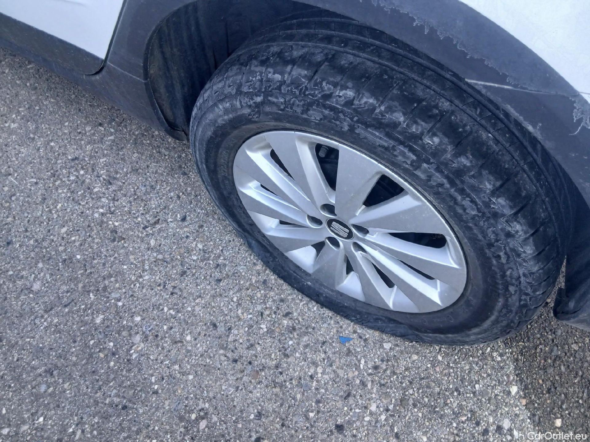  Seat  Arona SEAT  / 2017 / 5P / todoterreno 1.0 TSI 70kW (95CV) Style Edition Eco (CX) #8