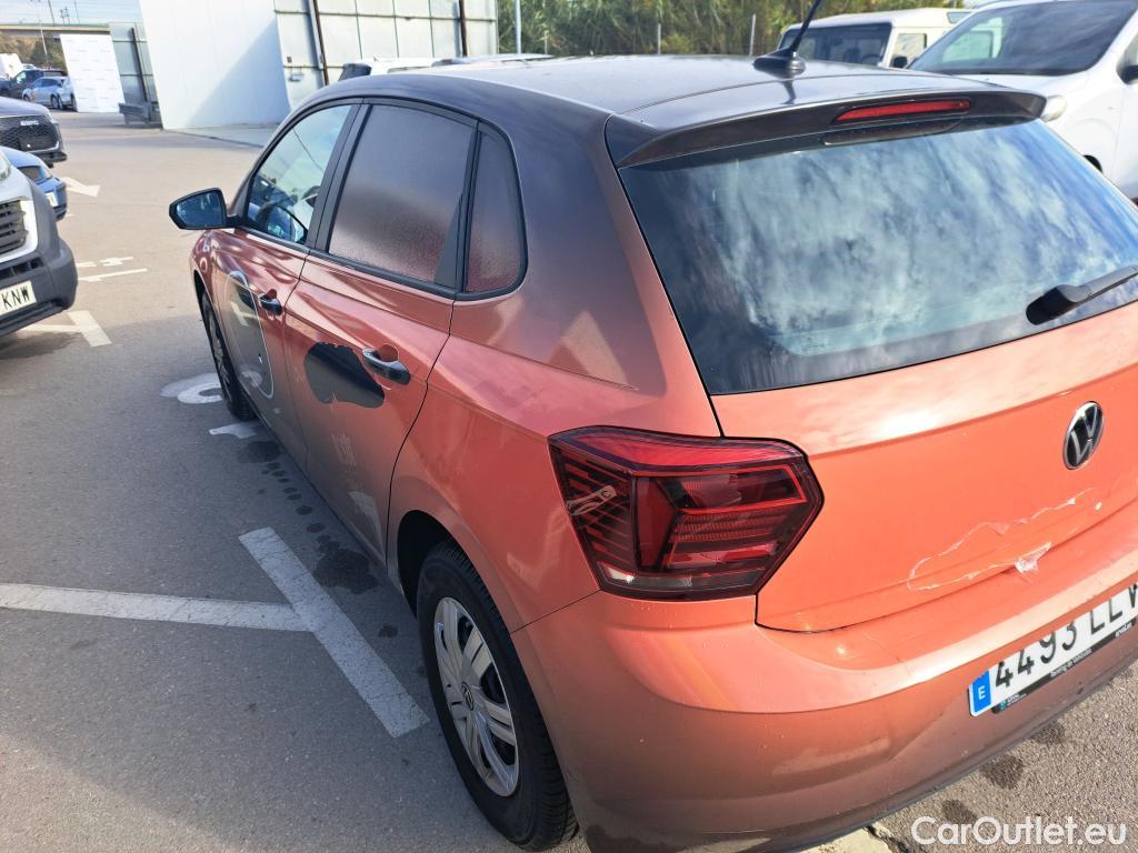  Volkswagen  Polo VOLKSWAGEN  / 2017 / 5P / berlina con portón Edition 1.0 59kW (80CV) #16