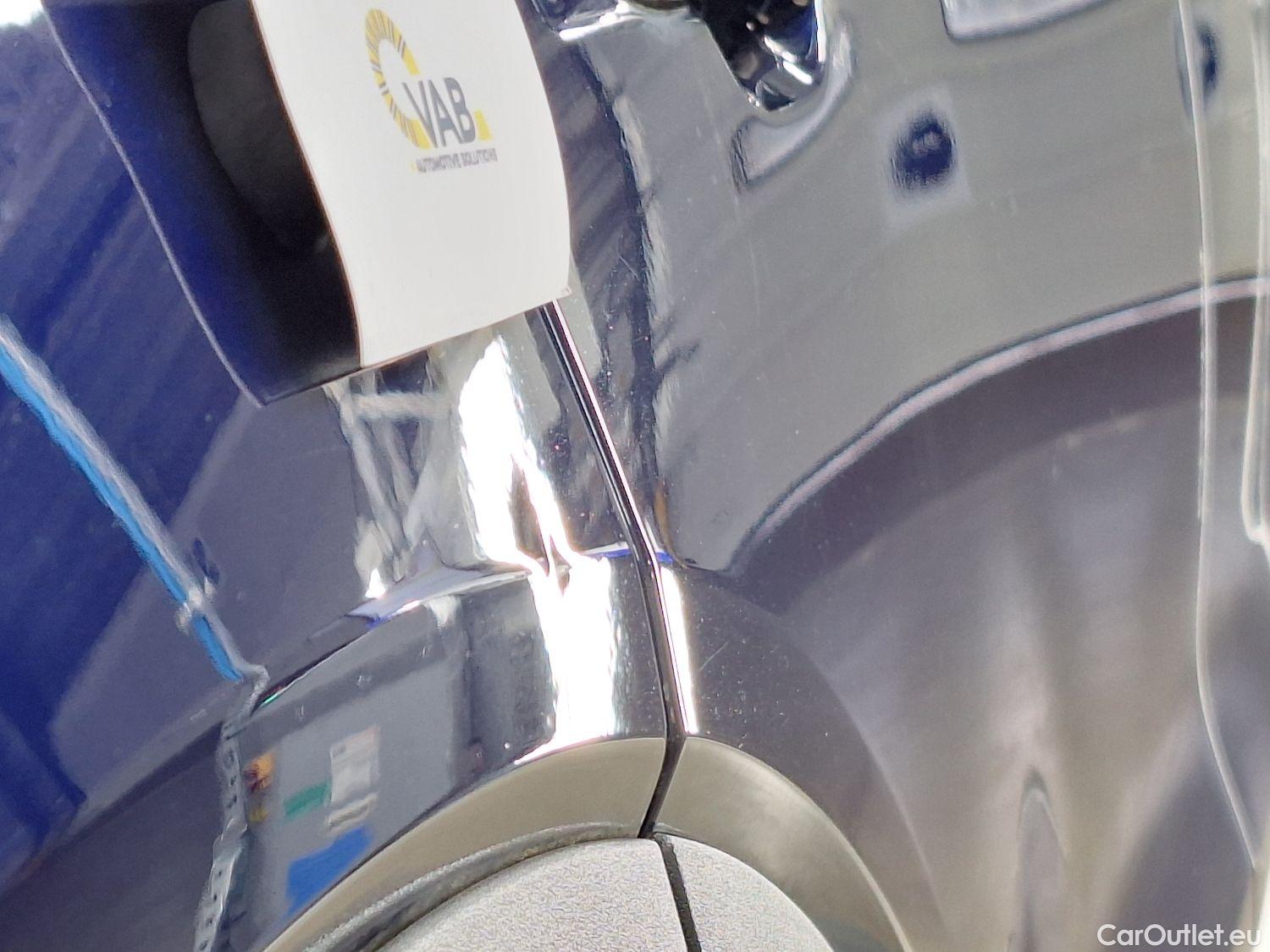  Audi  E-TRON Audi,  '19 BEV, Audi  55 Quattro 5d #4