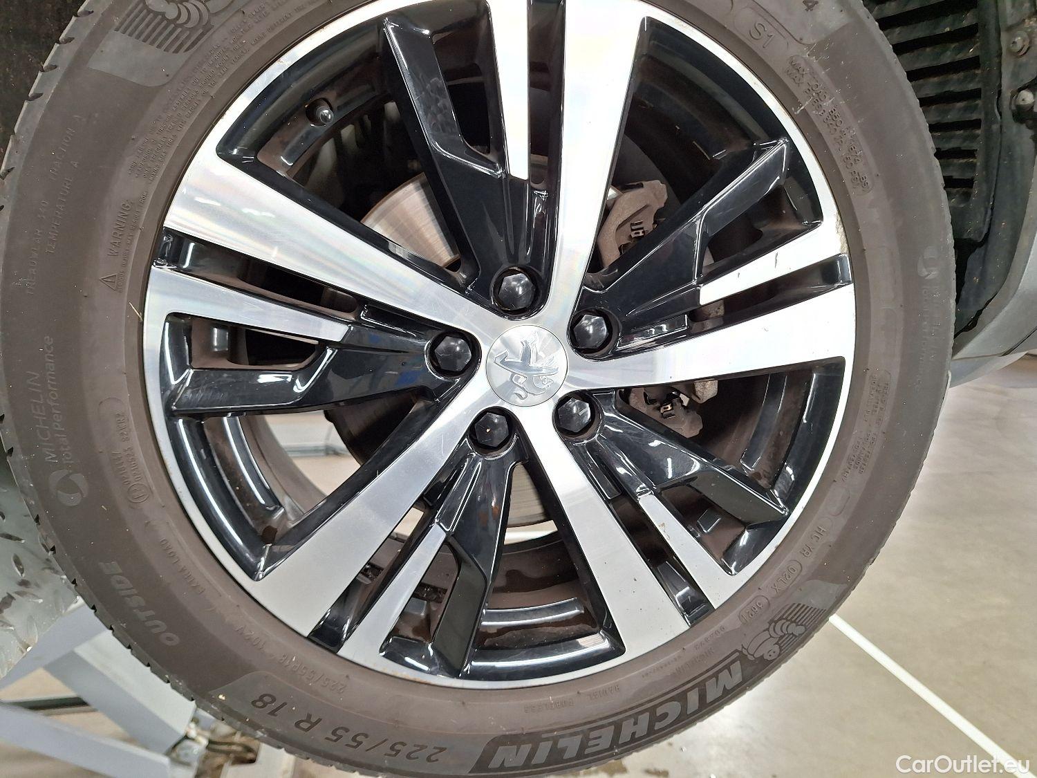  Peugeot  3008 Peugeot,  FL'20, Peugeot  1.5 BlueHDi 96kW S&S GT 5d #1