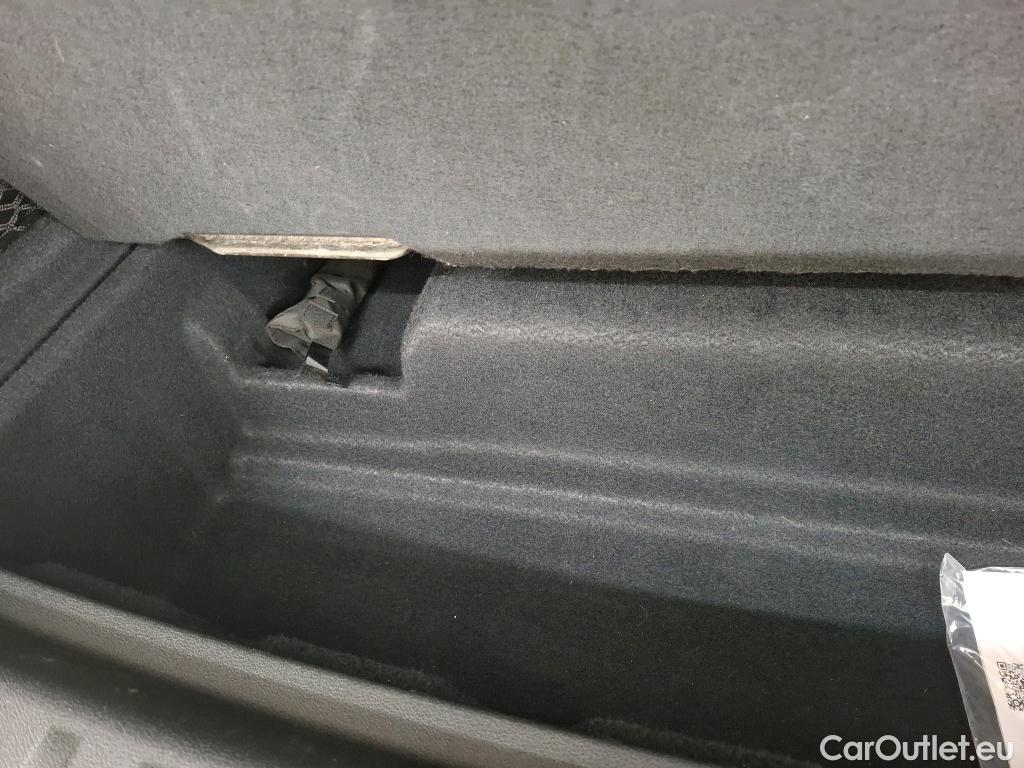  Bmw  X1 BMW  / 2022 / 5P / SUV xDrive25e M Sport DKG7 #1