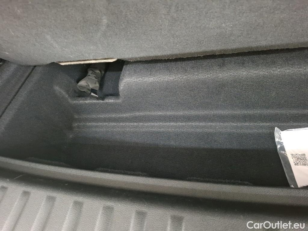  Bmw  X1 BMW  / 2022 / 5P / SUV xDrive25e M Sport DKG7 #6