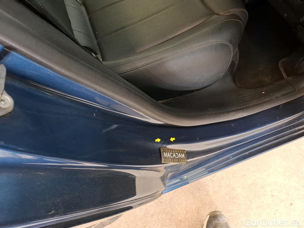  Mercedes  B-Klasse MERCEDES-BENZ Classe B / 2019 / 5P / monospace B 250e Business Line Edition #36