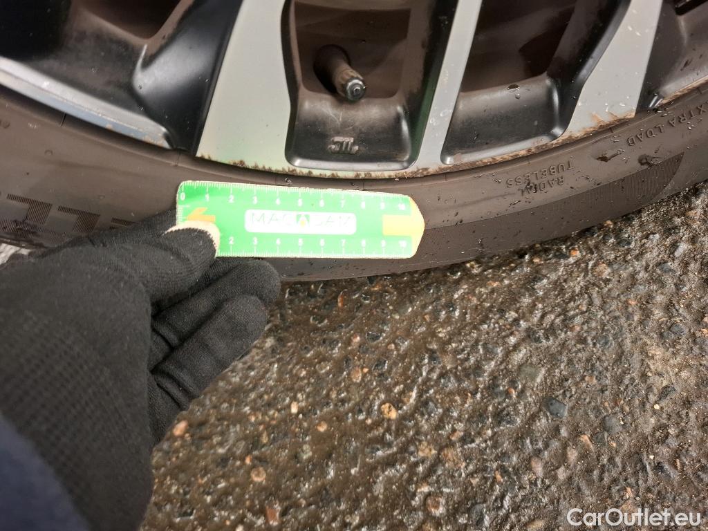  Fiat  500 FIAT X / 2018 / 5P / SUV 1.0 FFly T T3 120ch Cross #31