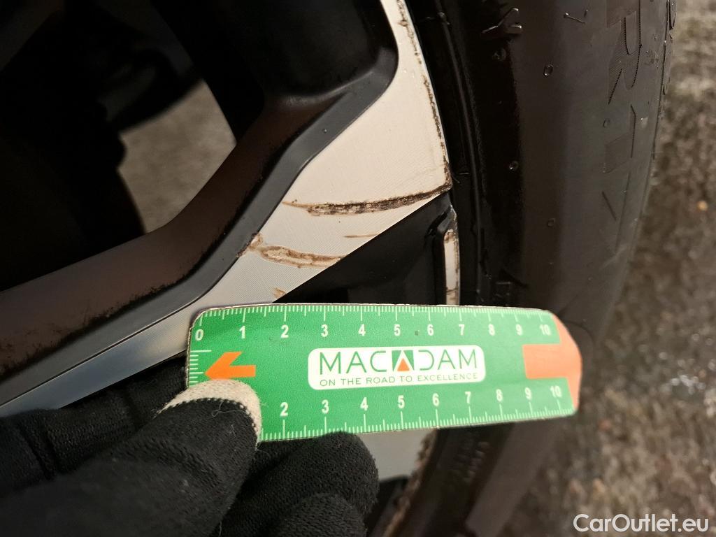  Fiat  500 FIAT X / 2018 / 5P / SUV 1.0 FFly T T3 120ch Cross #27