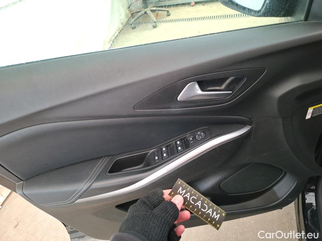  Opel   Grandland X Grandland X Elegance Business 1.5 130CV BVA8 E6d #20