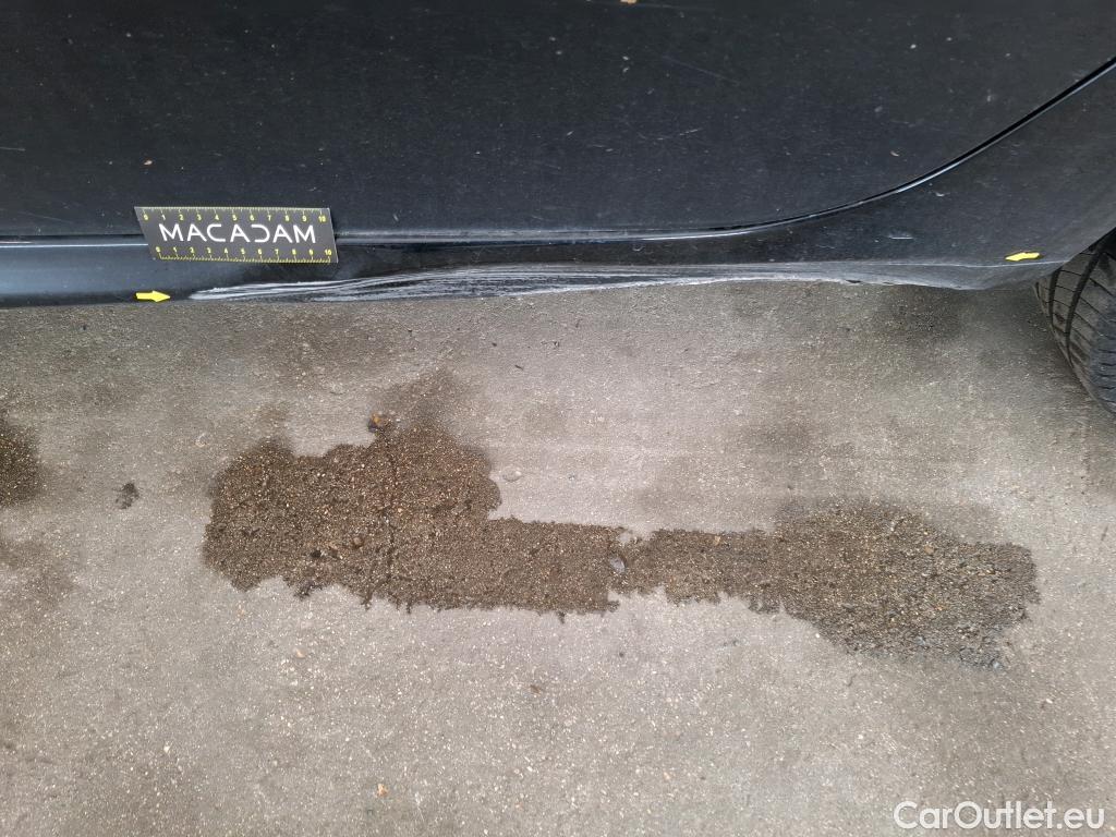  Peugeot  208  Active Business 1.5 HDi 100CV BVM6 E6d #17