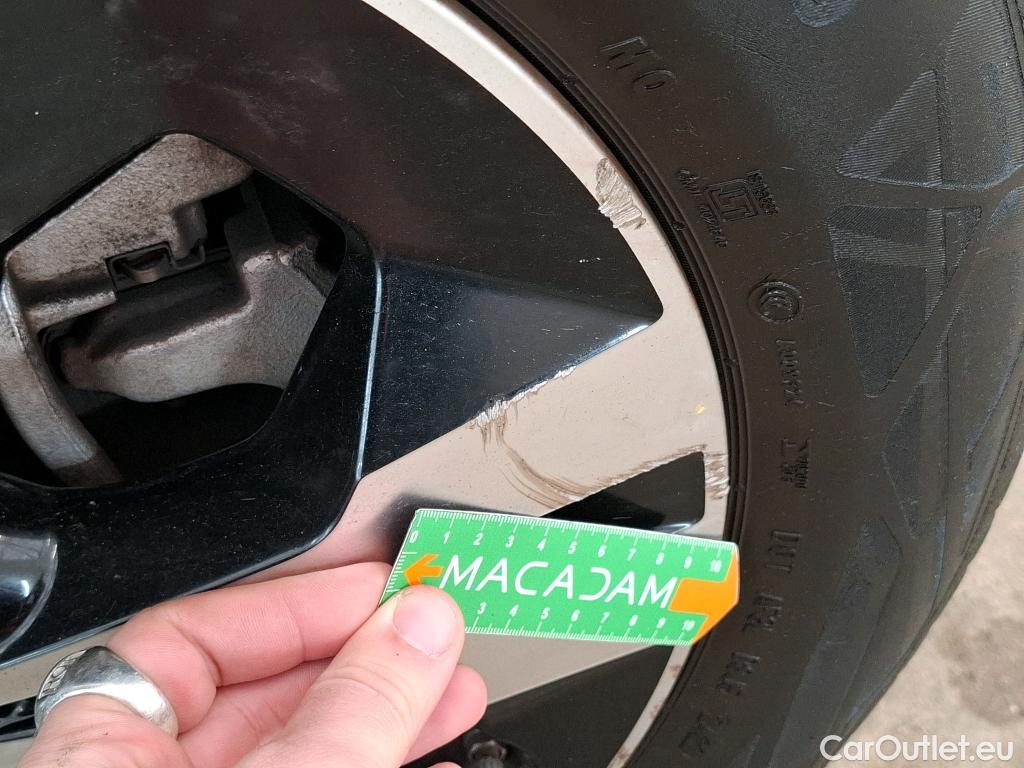  Mercedes  GLA MERCEDES-BENZ  / 2020 / 5P / SUV 1.3  250 e BUSINESS LINE DCT #28