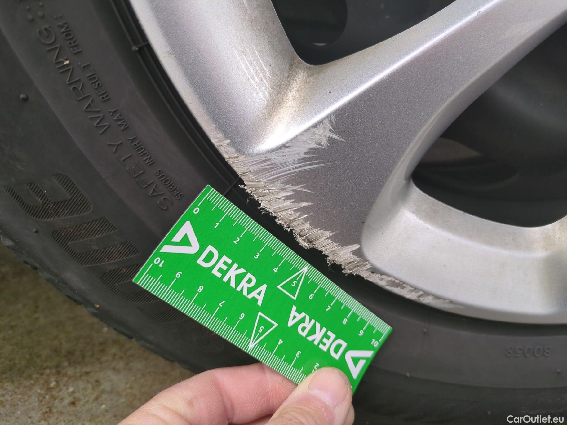  Citroen  C3  Société Feel 1.5 BlueHDI 100CV BVM6 E6d #2