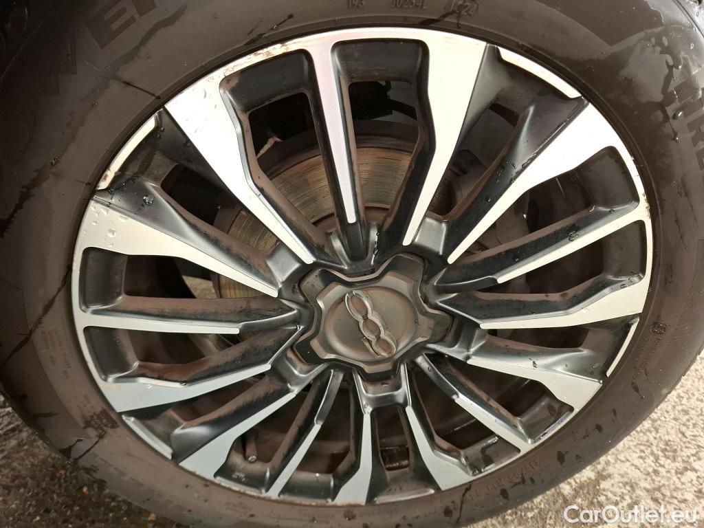  Fiat  500 FIAT X / 2018 / 5P / SUV 1.0 FFly T T3 120ch Cross #30