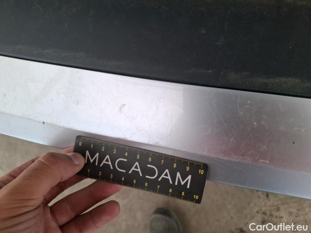  Peugeot  2008  GT Line 1.2 PureTech 130CV BVA8 E6d #9