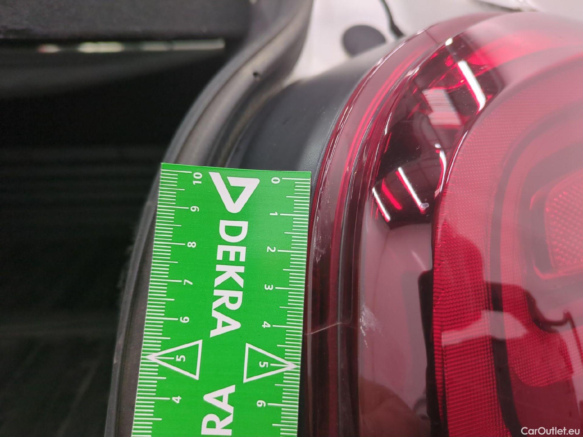  Citroen  C3  Société Feel 1.5 BlueHDI 100CV BVM6 E6d #10