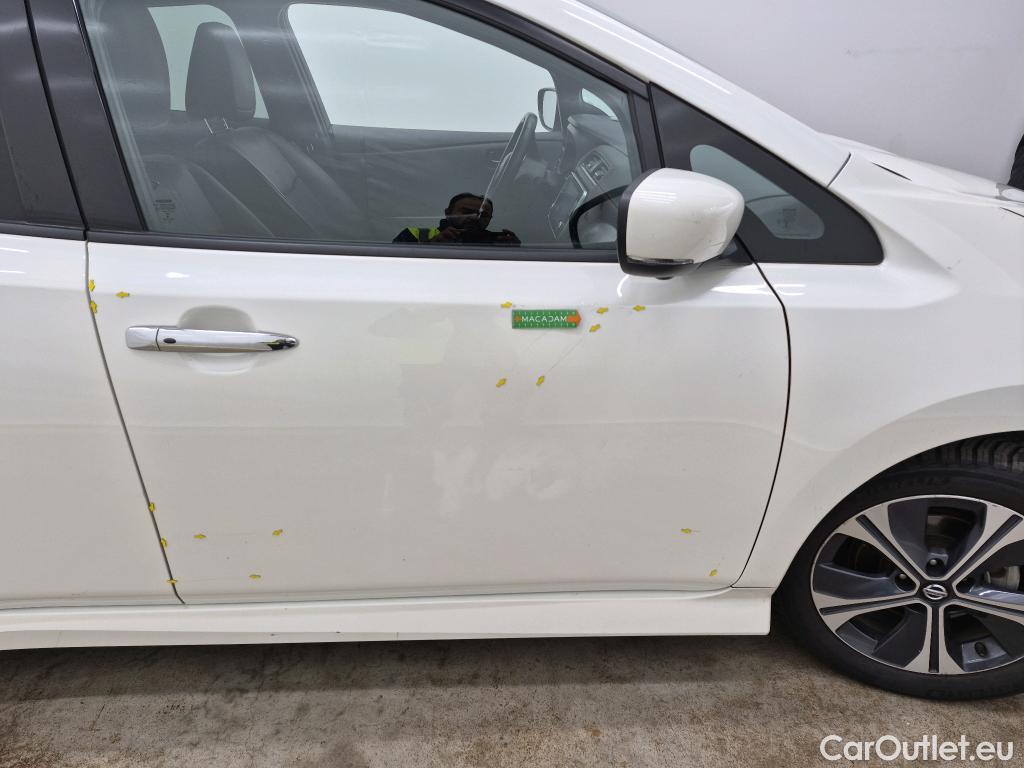  Nissan  Leaf NISSAN  / 2017 / 5P / Berline 62 kWh 217ch Business+ #63