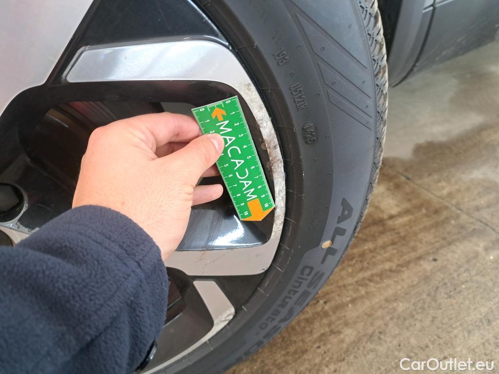  Citroen  C5 CITROEN  Aircross / 2018 / 5P / SUV Hybrid 225 ë-EAT8 Shine #3