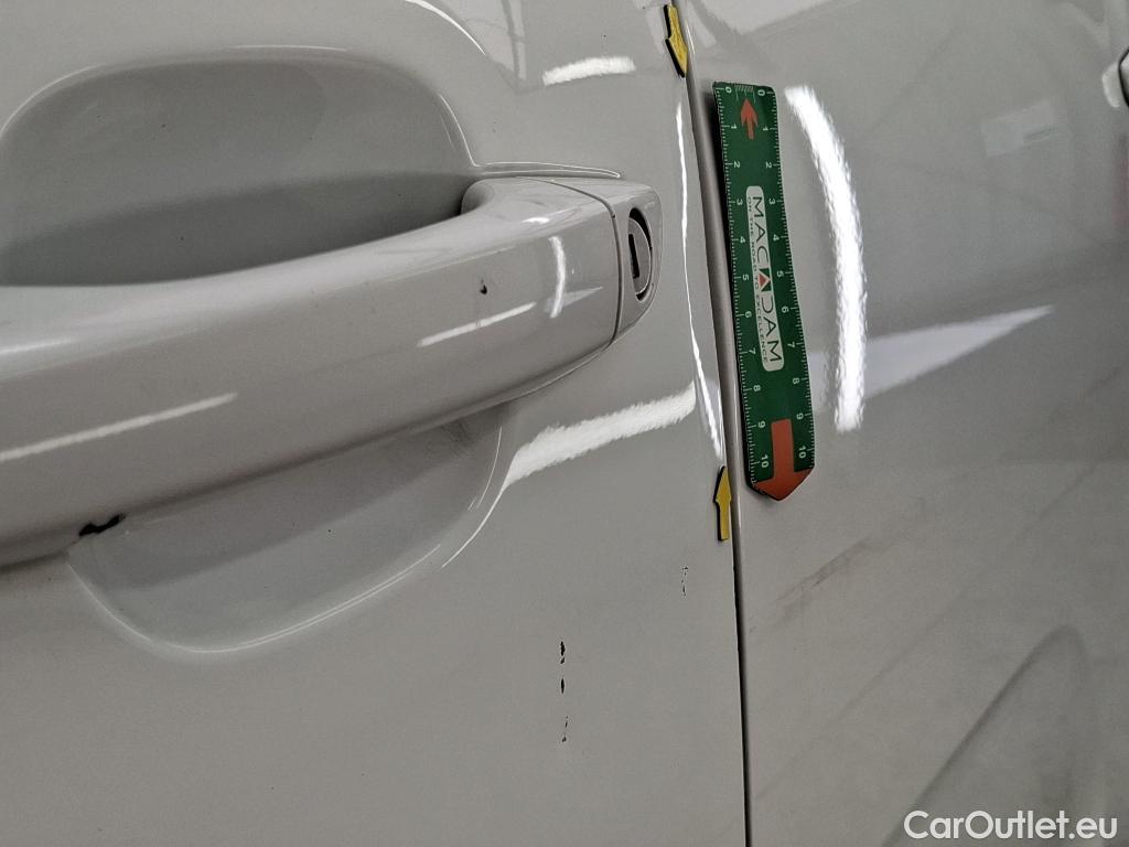  Citroen  C3  Société Feel 1.5 BlueHDI 100CV BVM5 E6dT #13