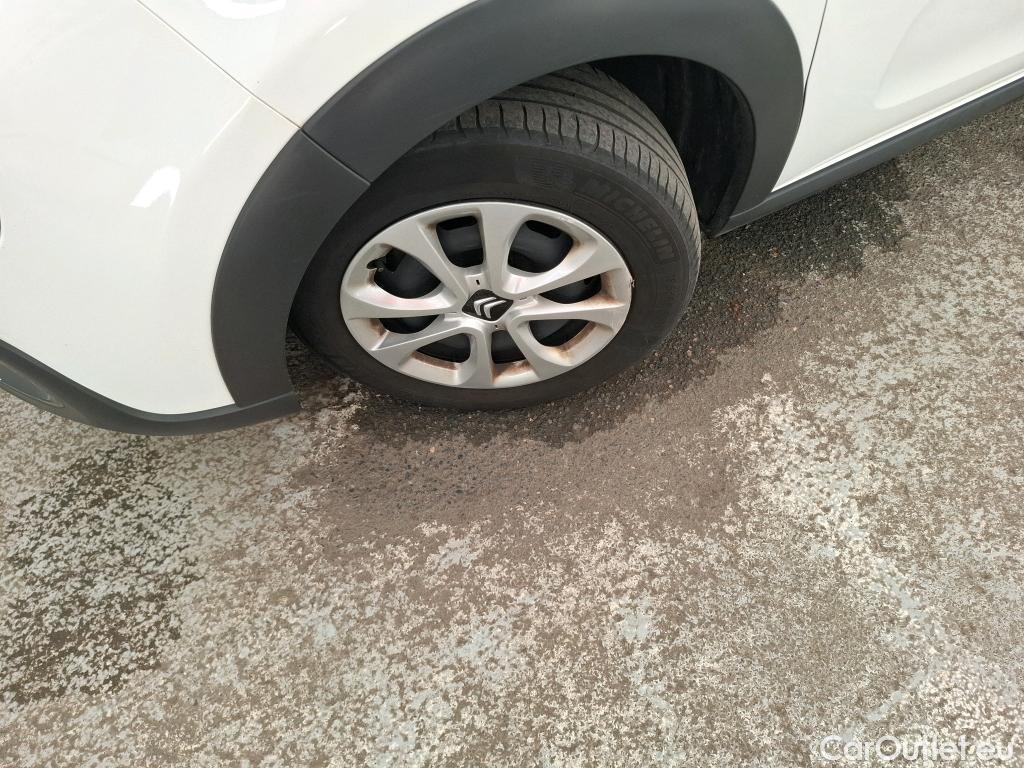  Citroen  C3  Société Feel 1.5 BlueHDI 100CV BVM5 E6dT #24