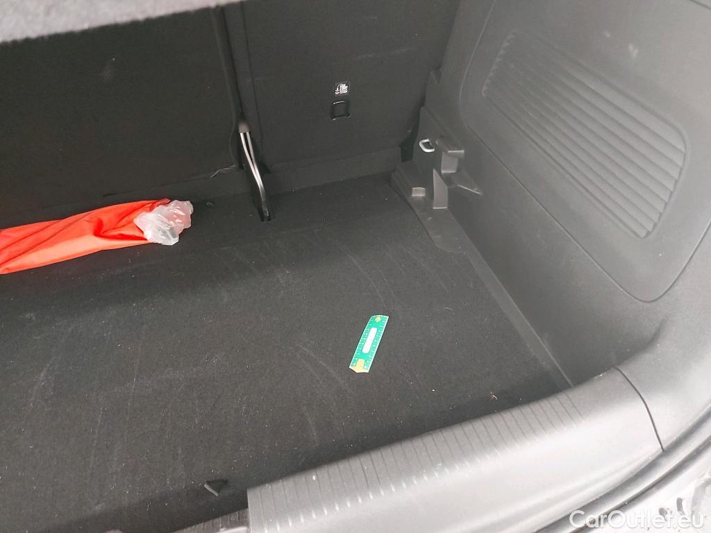  Opel  Crossland  X Business Elegance 1.2 Turbo 110CV BVM6 E6d #1