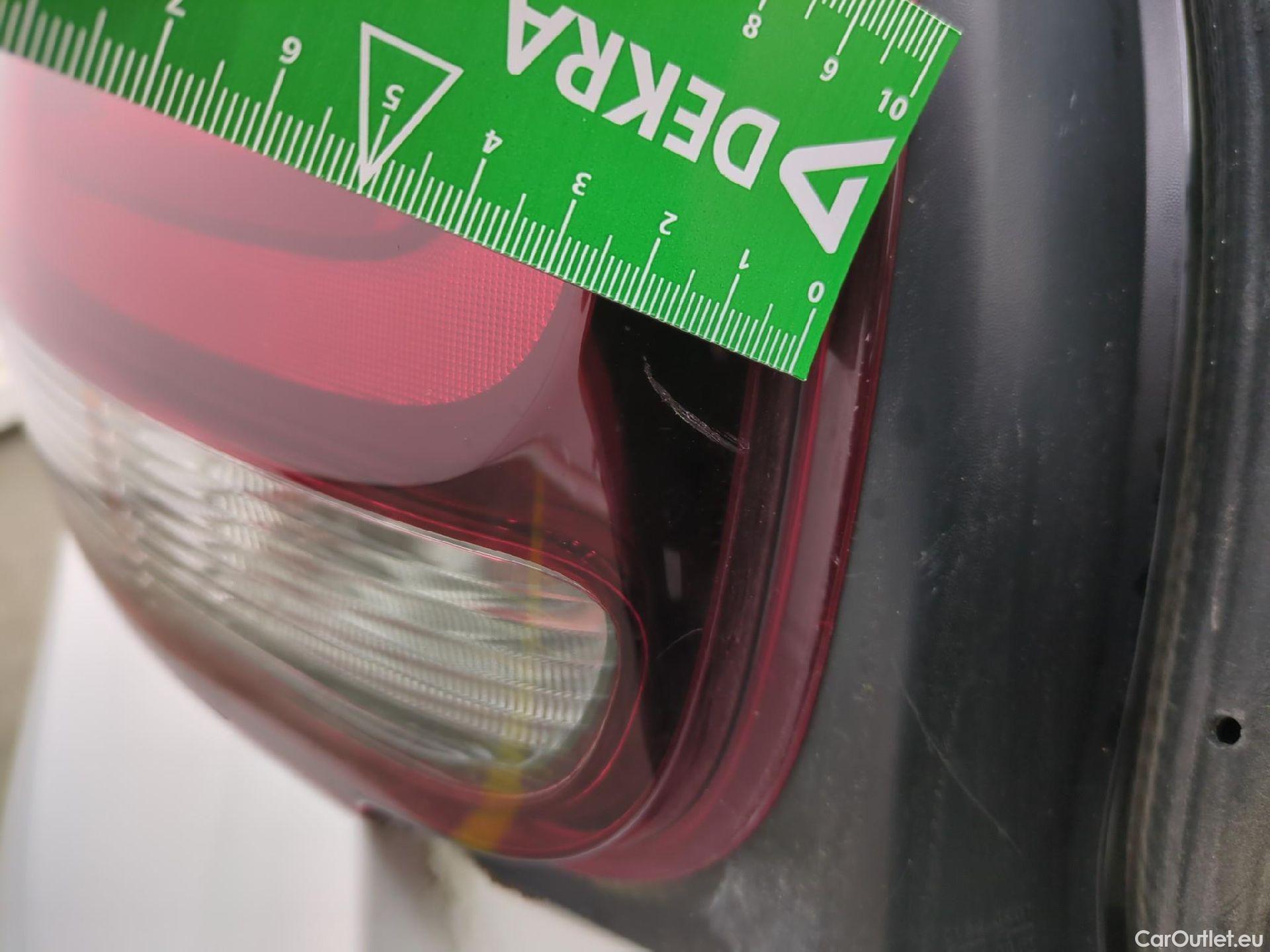  Citroen  C3  Société Feel 1.5 BlueHDI 100CV BVM6 E6d #9