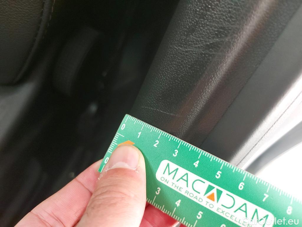  Opel  Crossland  X Business Elegance 1.2 Turbo 110CV BVM6 E6d #8