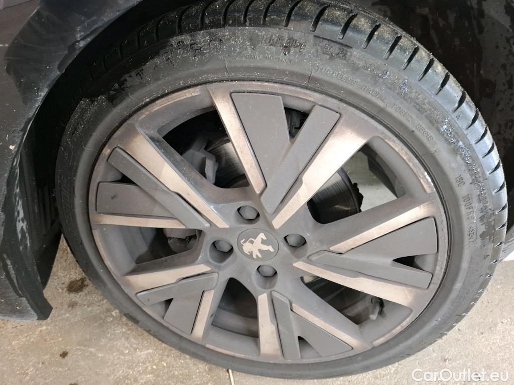 Peugeot  208  GT Line 1.2 PureTech 130CV BVA8 E6d #19