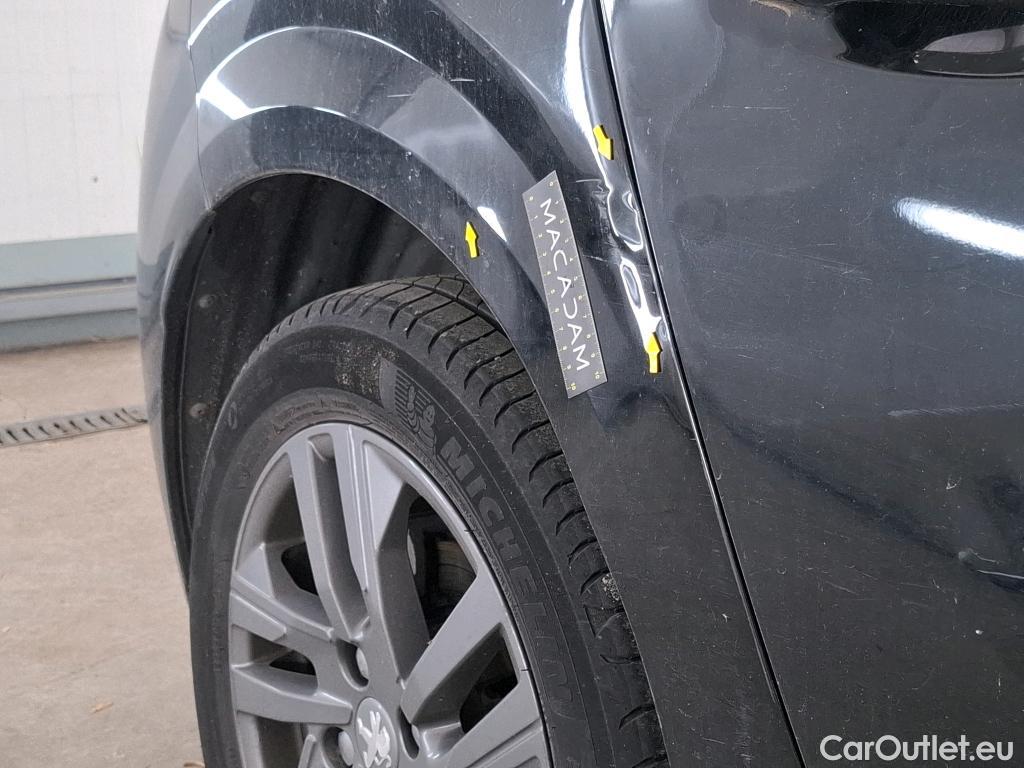  Peugeot  208  Active Business 1.5 HDi 100CV BVM6 E6d #22