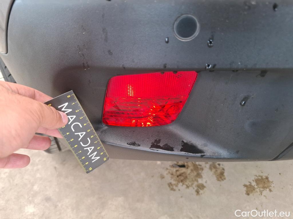  Peugeot  2008  Allure 1.2 PureTech 130CV BVM6 E6d #27