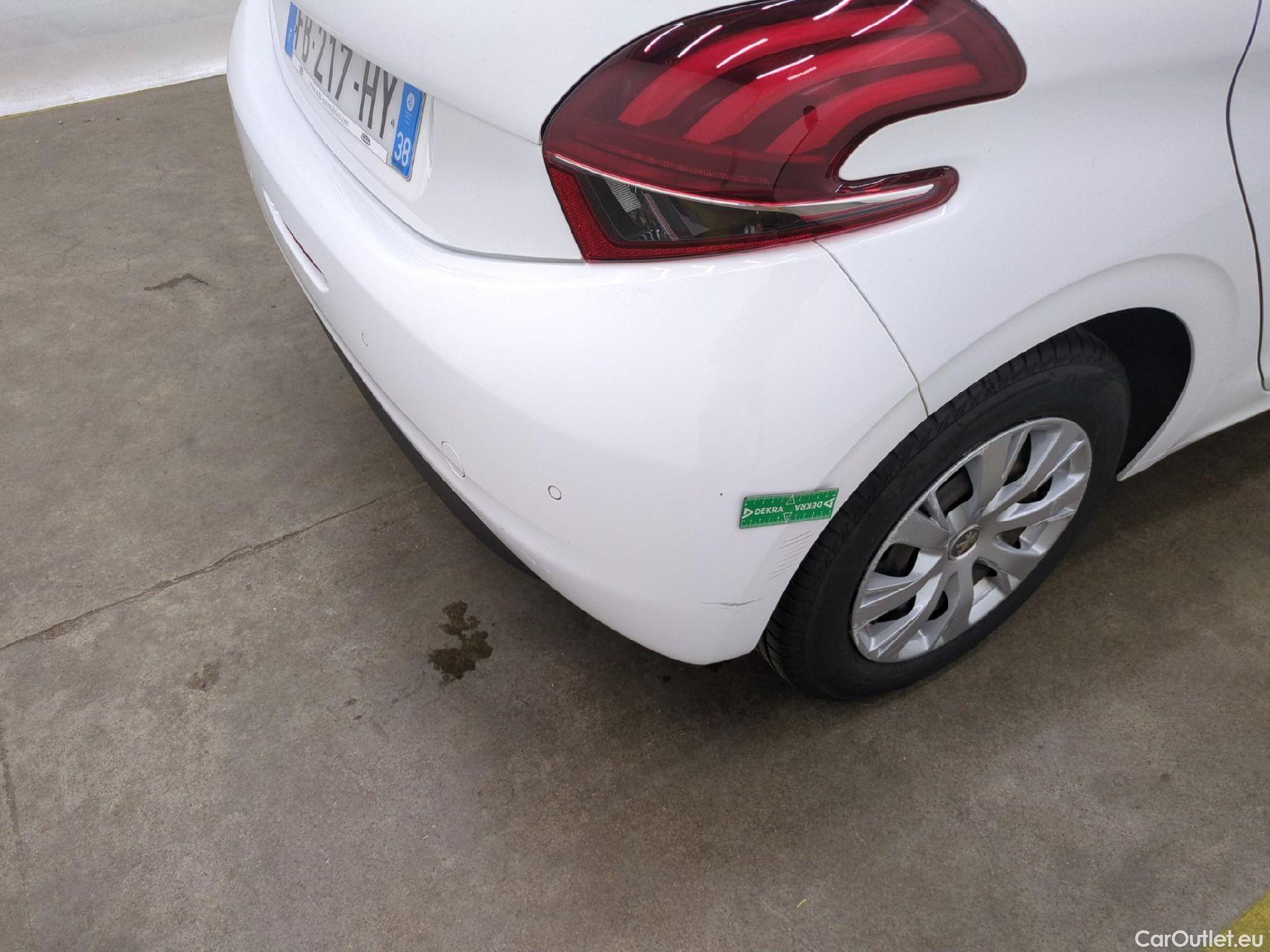  Peugeot  208  Affaire Premium Pack 1.2 80CV BVM5 E6dT #45