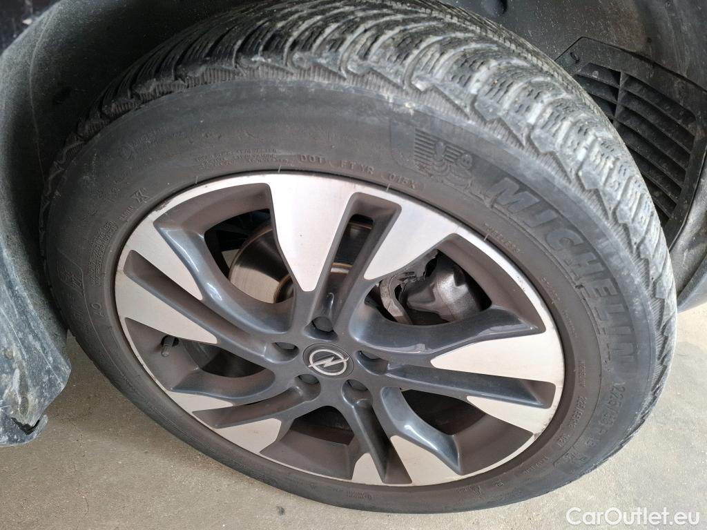  Opel   Grandland X Grandland X Elegance Business 1.5 130CV BVA8 E6d #4