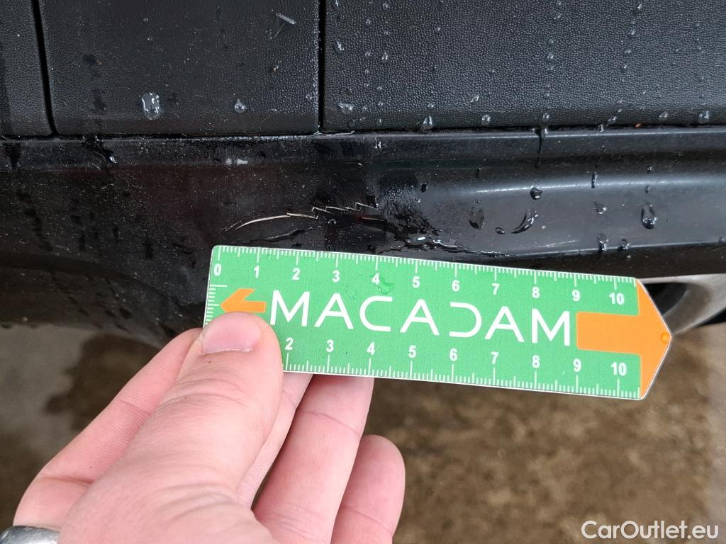  Mercedes  GLA MERCEDES-BENZ  / 2020 / 5P / SUV 1.3  250 e BUSINESS LINE DCT #37