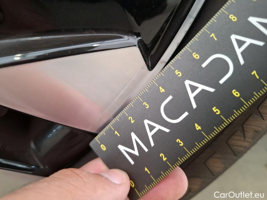  Peugeot  2008  Allure 1.2 PureTech 130CV BVM6 E6d #13