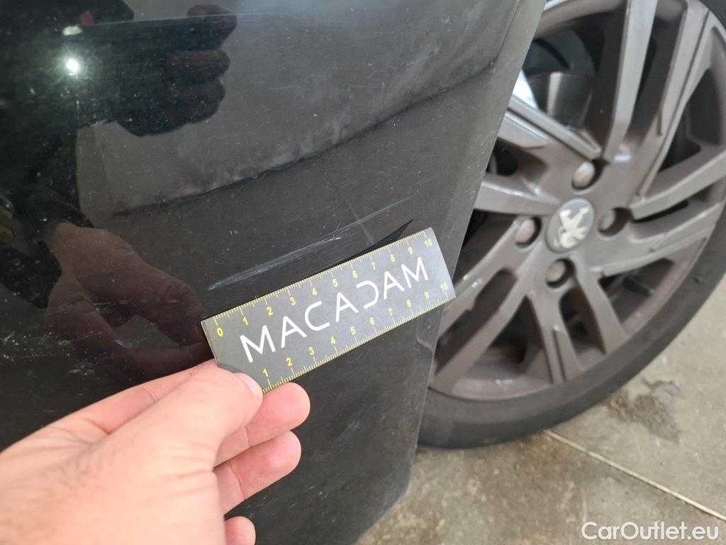  Peugeot  208  Active Business 1.5 HDi 100CV BVM6 E6d #42