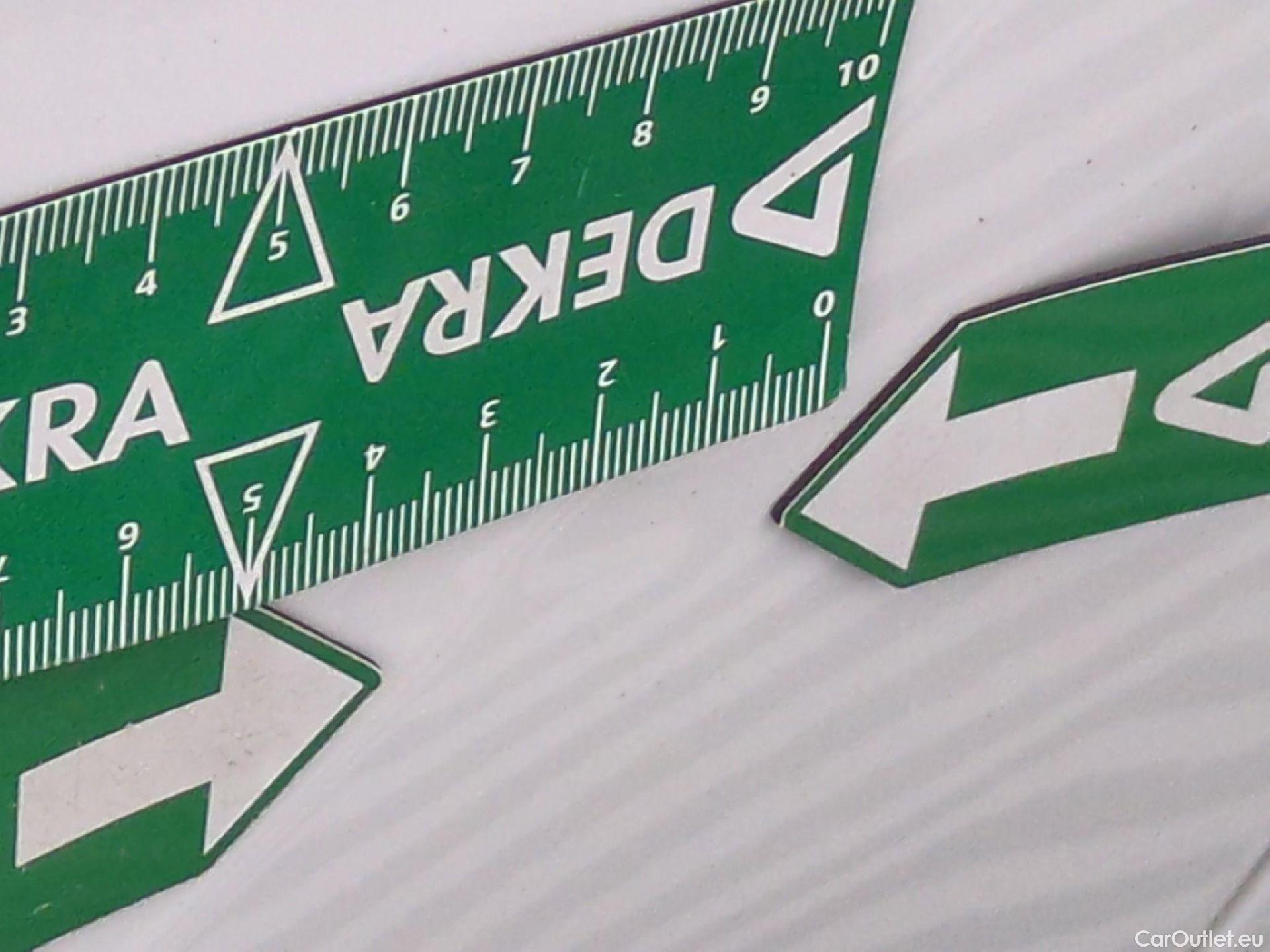  Peugeot  208  Affaire Premium Pack 1.2 80CV BVM5 E6dT #16