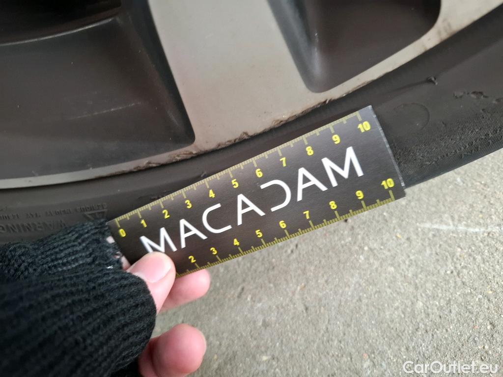  Opel   Grandland X Grandland X Elegance Business 1.5 130CV BVA8 E6d #17