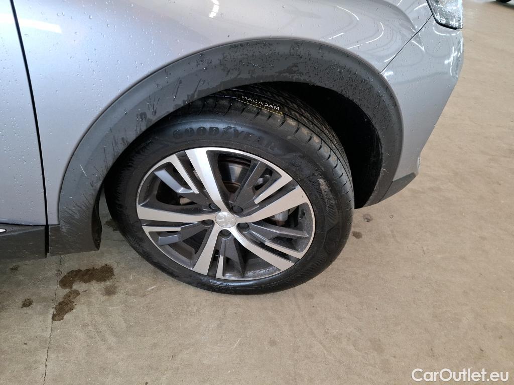  Peugeot  3008  II Allure 1.2 PureTech 130CV BVA8 E6d #18