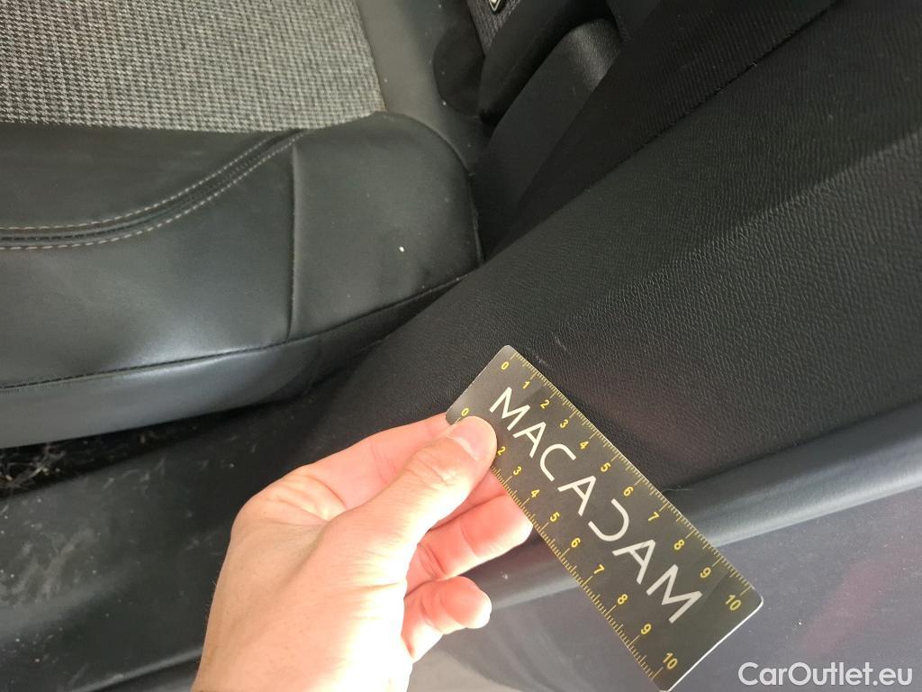  Peugeot  3008  Allure Business 1.2 PureTech 130CV BVA8 E6dT #28