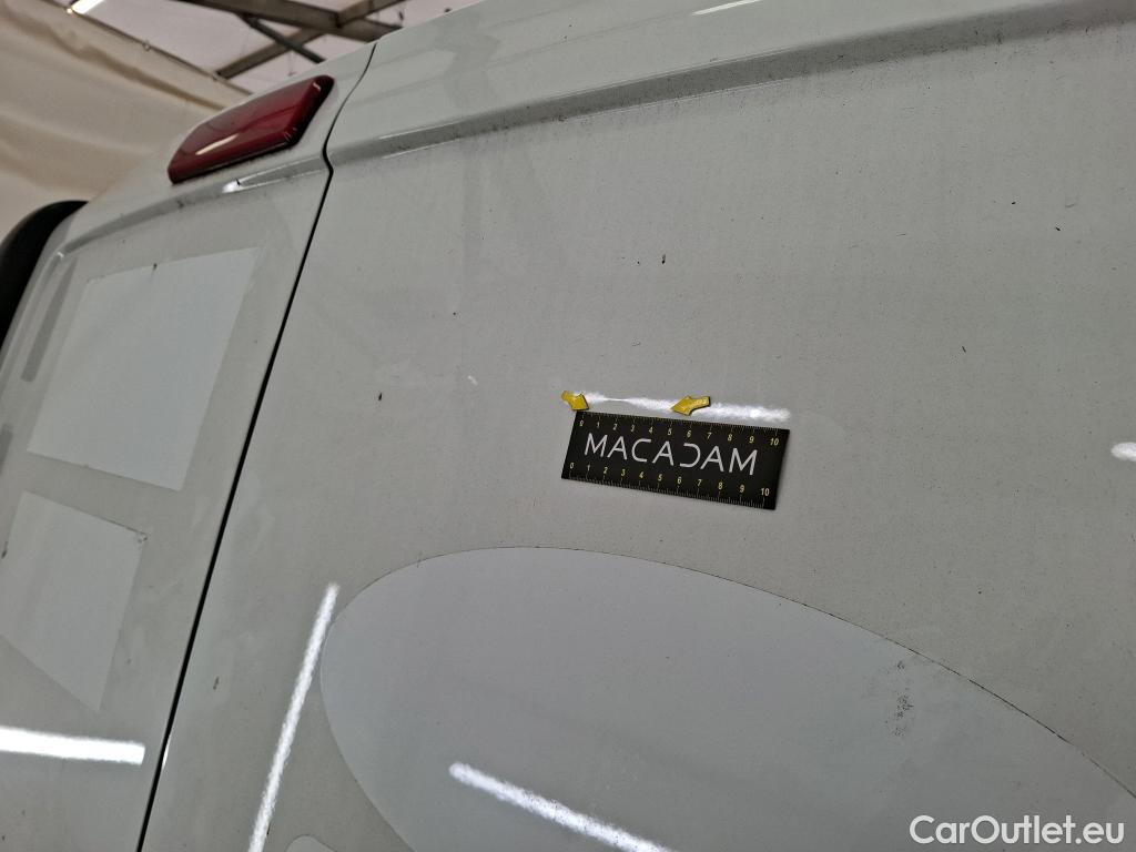  Renault  Trafic RENAULT  / 2019 / 4P / Fourgon tole FG GCF L1H1 1000 dCi 120 #14