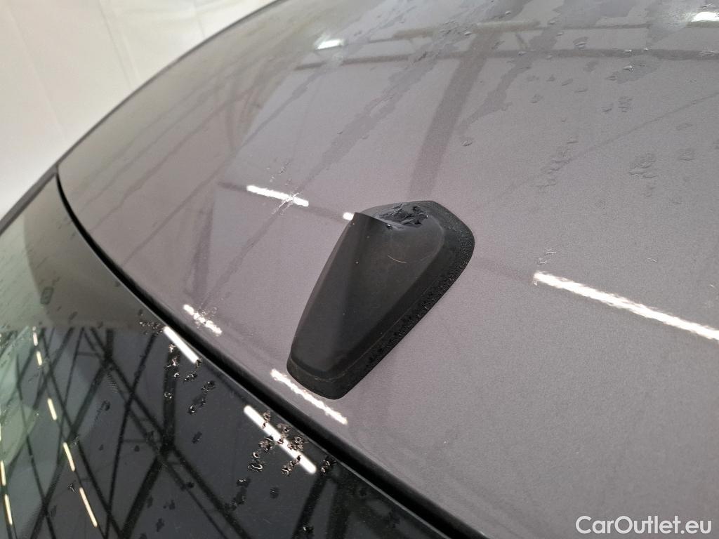  Renault  Kangoo RENAULT  / 2021 / 4P / Fourgonnette gd confort tce 100 - 22 #1