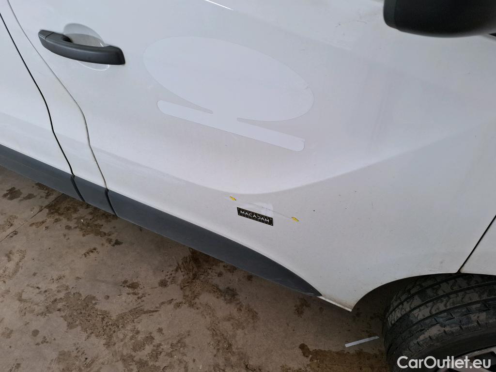  Renault  Trafic RENAULT  / 2019 / 4P / Fourgon tole FG GCF L1H1 1000 dCi 120 #22