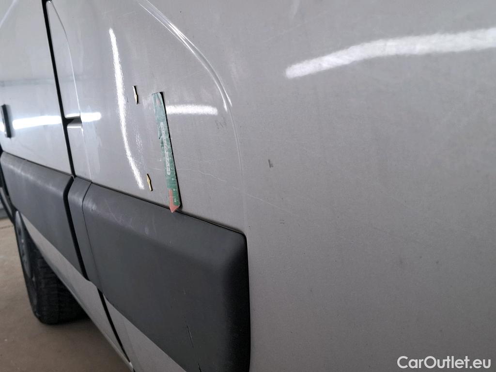  Renault  Master RENAULT  VU 4p Fourgon FG GCf Trac F3500 L1H2 Energy dCi 145 E6 #16