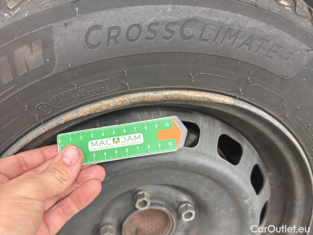  Peugeot  Partner  Asphalt L1 1.5 HDi 100CV BVM6 E6d #13