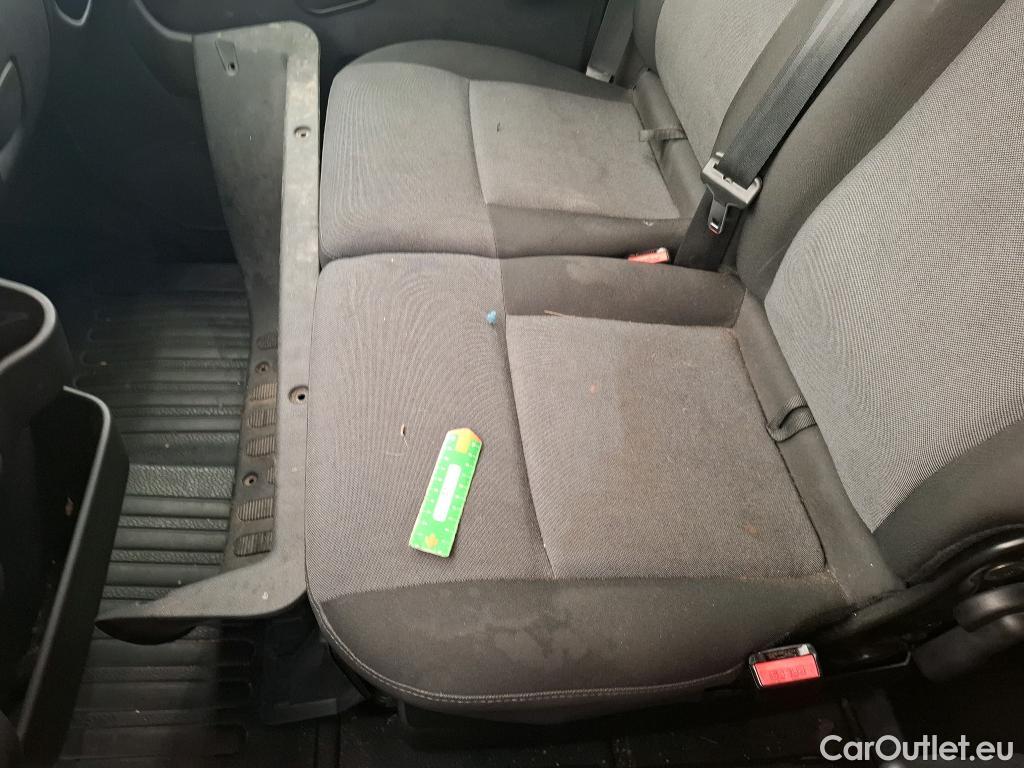  Renault  Master RENAULT  VU 4p Fourgon FG GCf Trac F3500 L1H2 Energy dCi 145 E6 #25