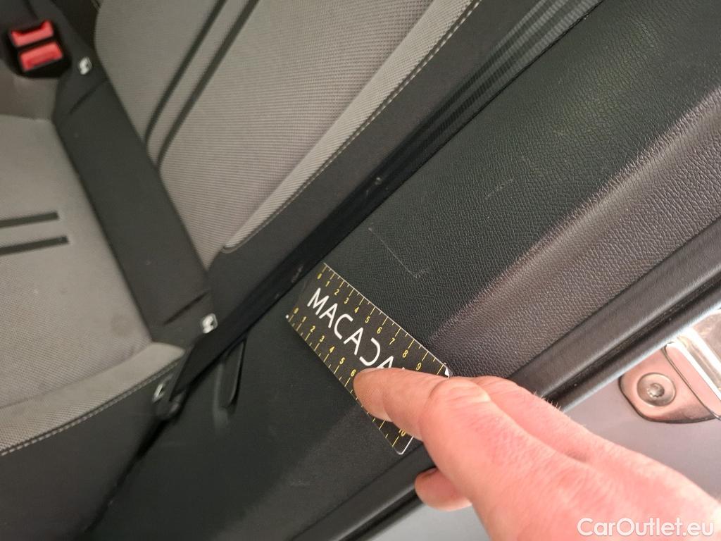  Seat  Leon SEAT  Sportstourer / 2020 / 5P / Break 2.0 TDI 150 DSG S&S Style Business #10