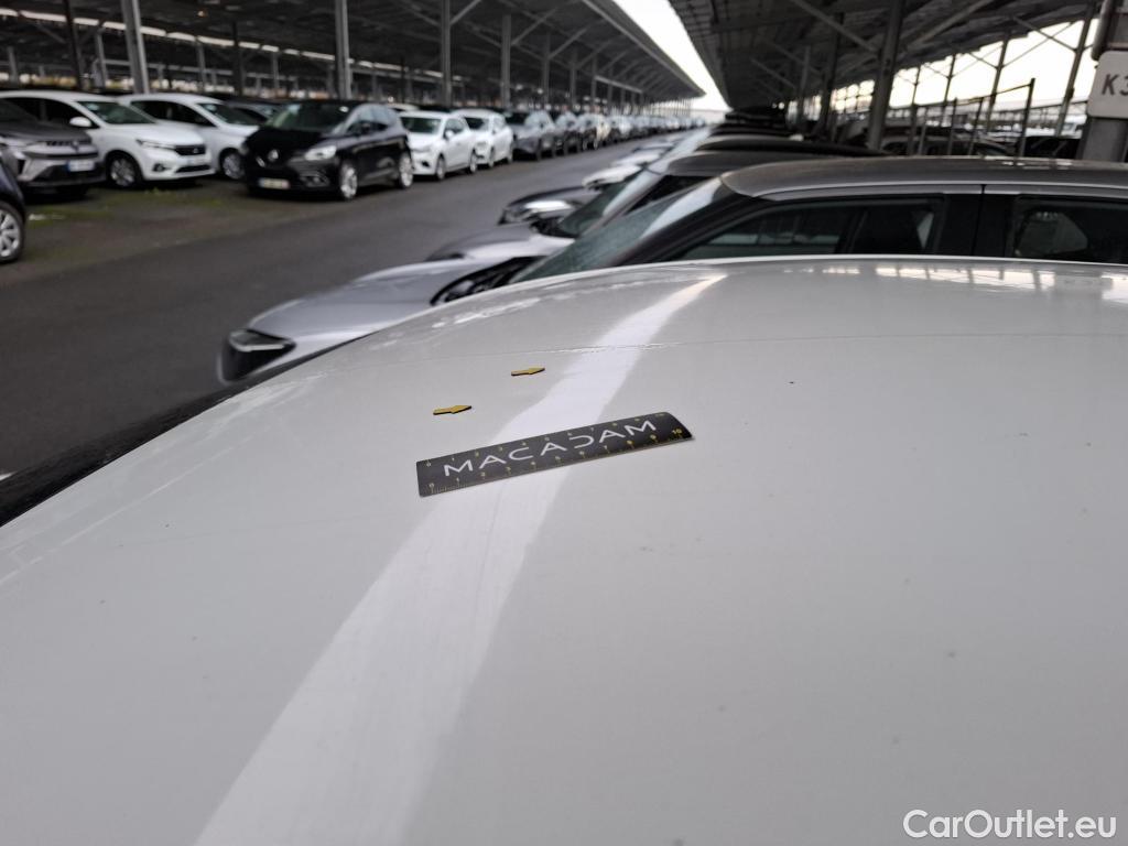  Toyota  Yaris TOYOTA  Hybride 5p Berline 1.5 VVT-I HYBRID Dynamic Business #11