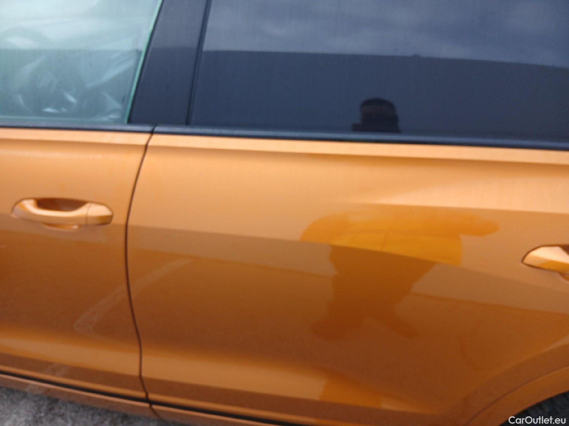  Audi  Q8 AUDI  / 2018 / 5P / todoterreno 60 TFSIe S Line 250kW quattro tiptronic #5