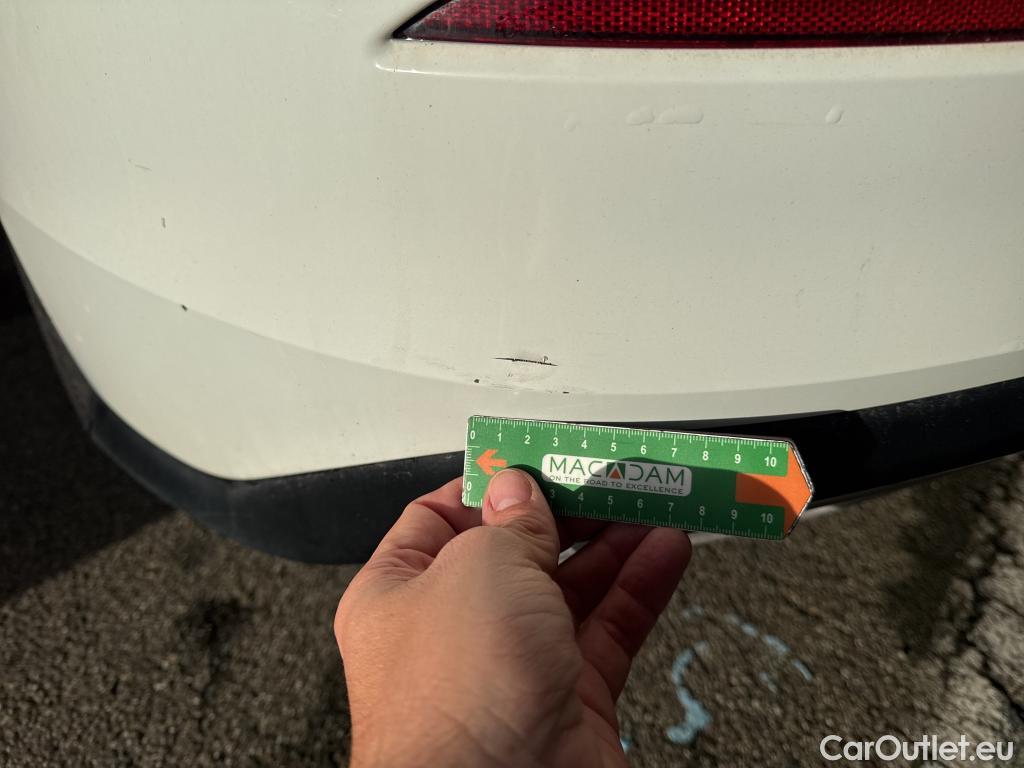  Volkswagen  Golf  VOLKSWAGEN / 2020 / 5P / Berline 1.5 eTSI OPF 150 DSG7 R-Line #8