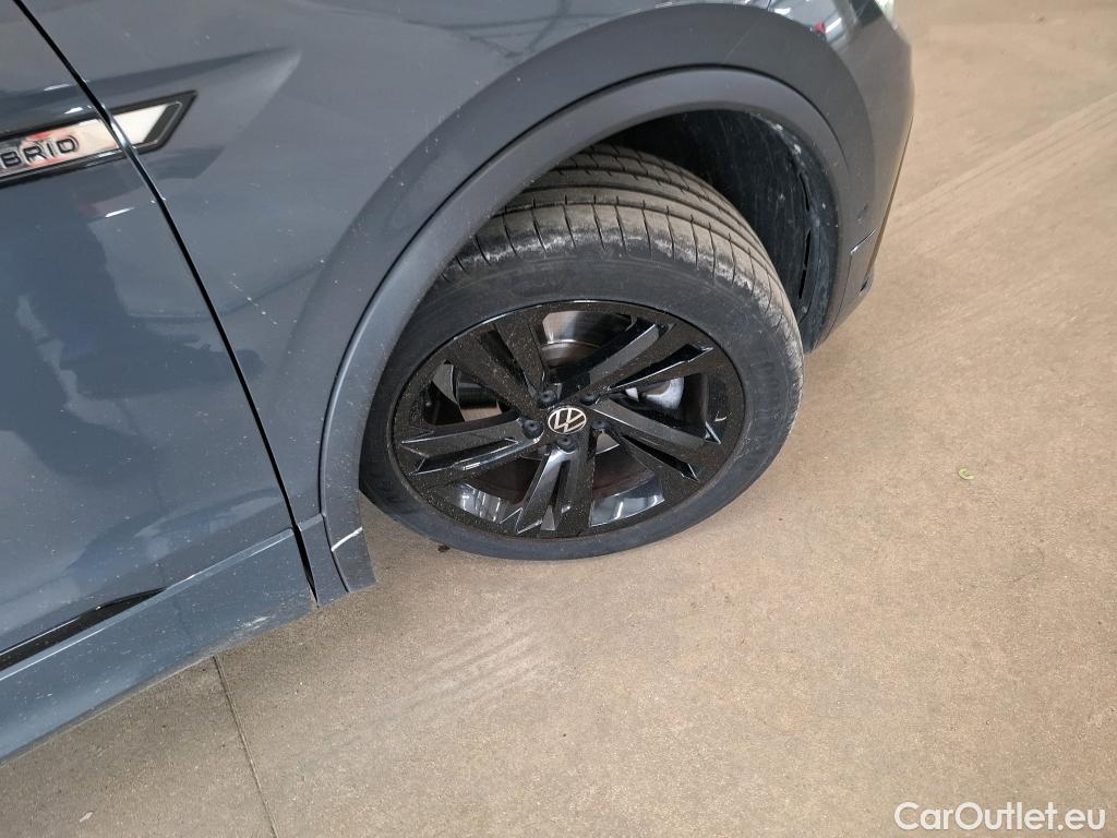  Volkswagen  Tiguan VOLKSWAGEN  / 2020 / 5P / SUV 1.4 eHybrid 245 DSG6 R-Line Exclusive #3