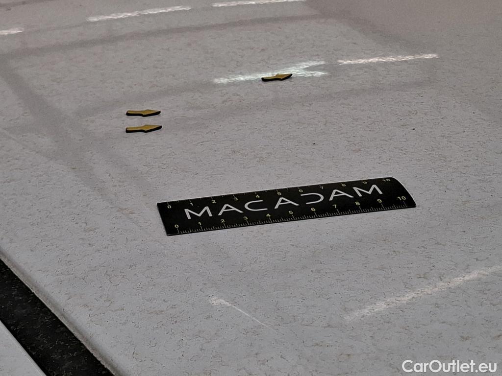  Toyota  Yaris TOYOTA  Hybride 5p Berline 1.5 VVT-I HYBRID Dynamic Business #6