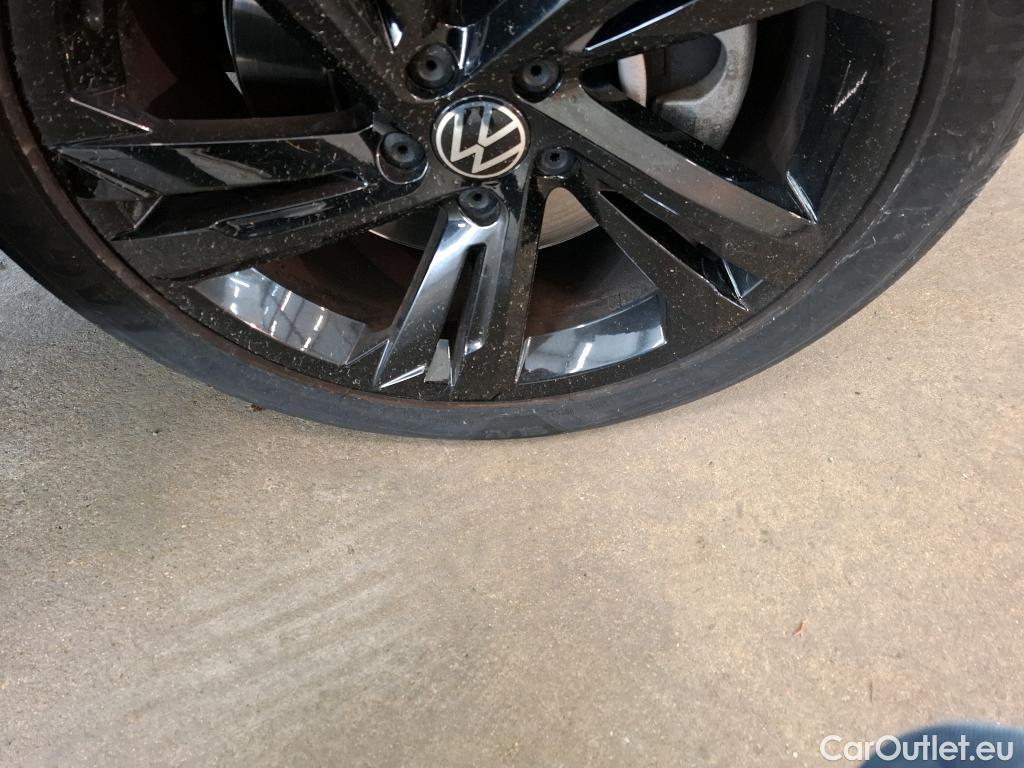  Volkswagen  Tiguan VOLKSWAGEN  / 2020 / 5P / SUV 1.4 eHybrid 245 DSG6 R-Line Exclusive #4