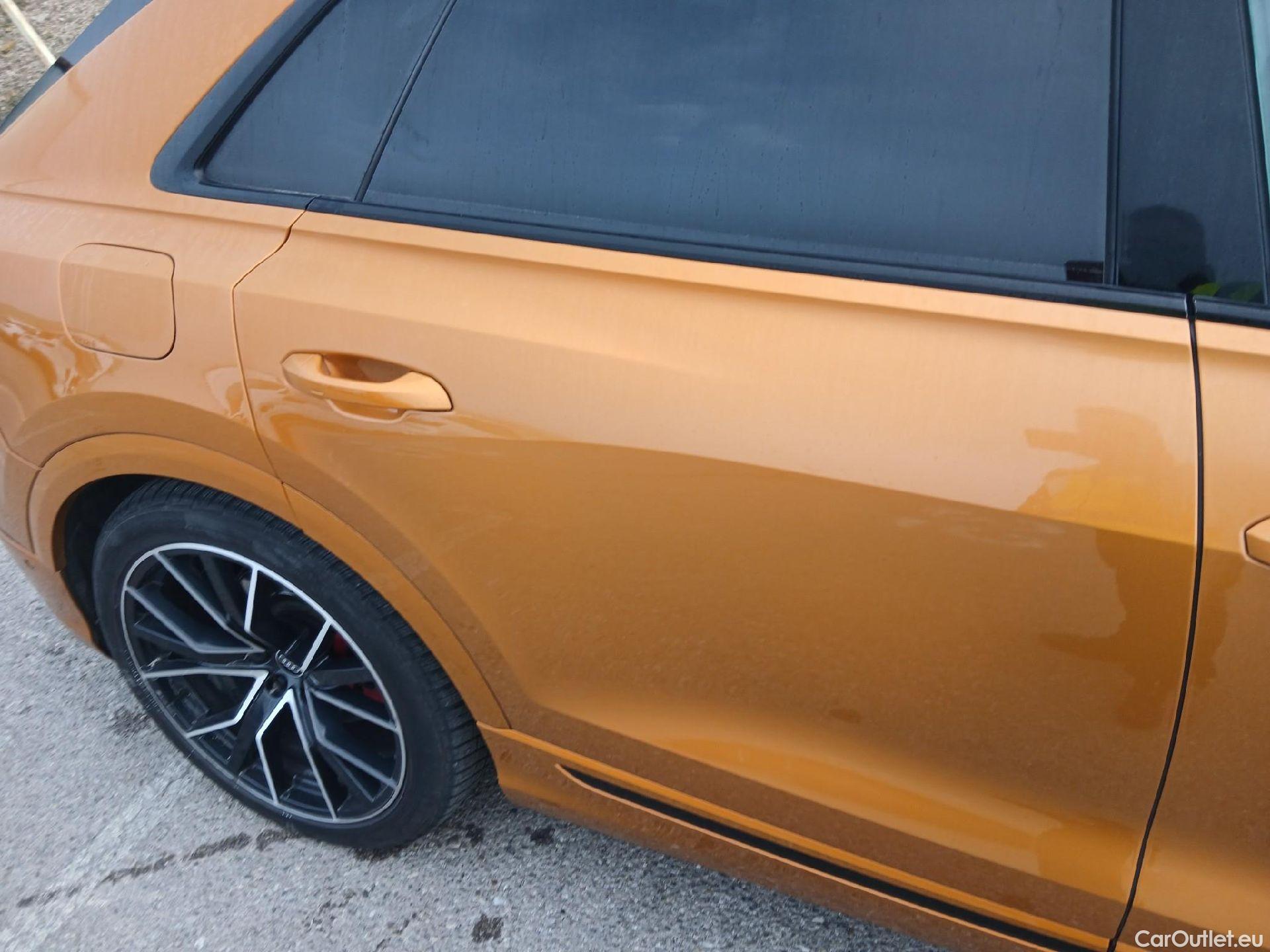  Audi  Q8 AUDI  / 2018 / 5P / todoterreno 60 TFSIe S Line 250kW quattro tiptronic #18