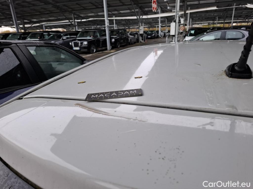  Toyota  Yaris TOYOTA  Hybride 5p Berline 1.5 VVT-I HYBRID Dynamic Business #13